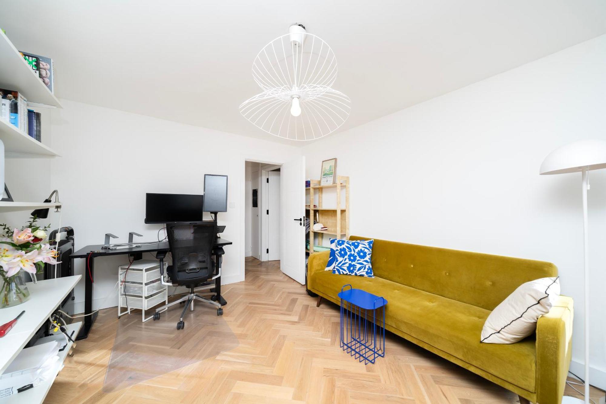 Privatunterkunft Cozy Double Bedroom At Earlsferry Way Shared Flat